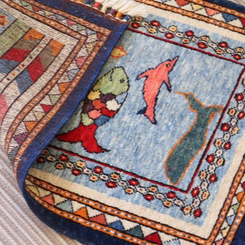 魚&クジラ&いるか柄 手織り 絨毯 ハンドメイド ラグ ウール&草木染め