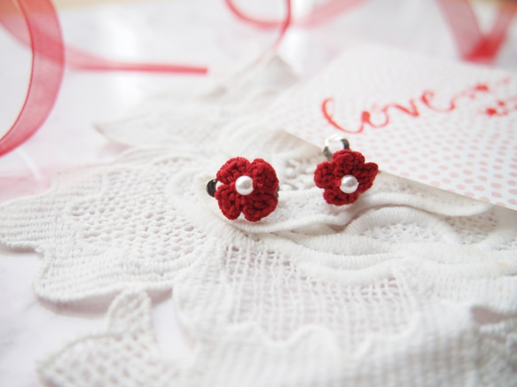 法式玫瑰紅蕾絲線人手編織花系夾式耳環 BE054 第1張的照片