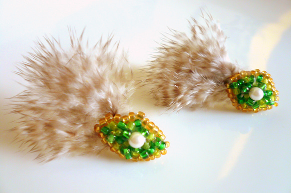 feather jewel ( green) 3枚目の画像
