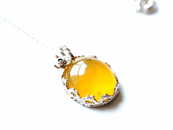 黃金蛋白石 黃色蛋白石 沙弗萊石 手工珠寶 純銀首飾 yellow Opal with Tsavorite ne 第4張的照片