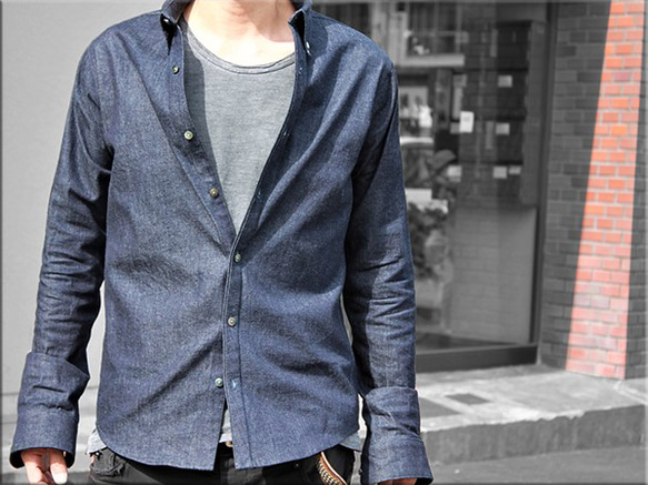 Beautiful casual denim shirt 第6張的照片