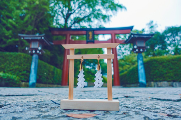 神社の風ピアス/ イヤリング- イヤリングホルダー 5枚目の画像