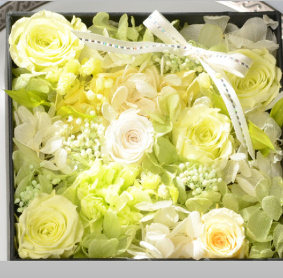 BOX保鮮花盒M /粉紅色深紅色檸檬綠 第5張的照片