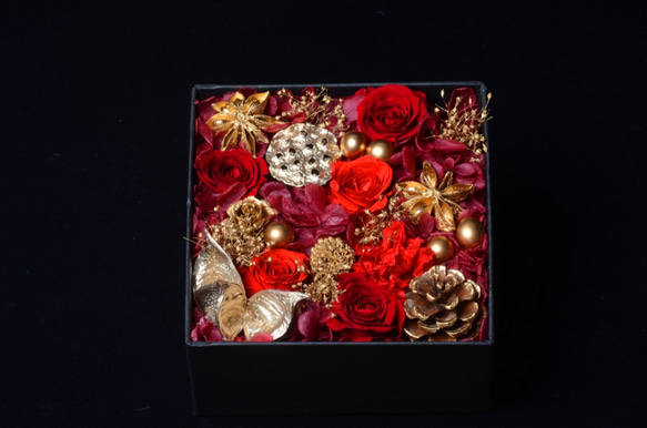 【聖誕限量】紅玫瑰花盒佈置M聖誕包裝兼容 第8張的照片