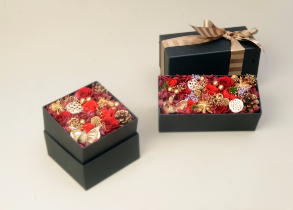 【聖誕限量】紅玫瑰花盒佈置M聖誕包裝兼容 第6張的照片