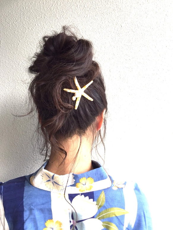 スターフィッシュヘアクリップ（ホワイト） 2枚目の画像