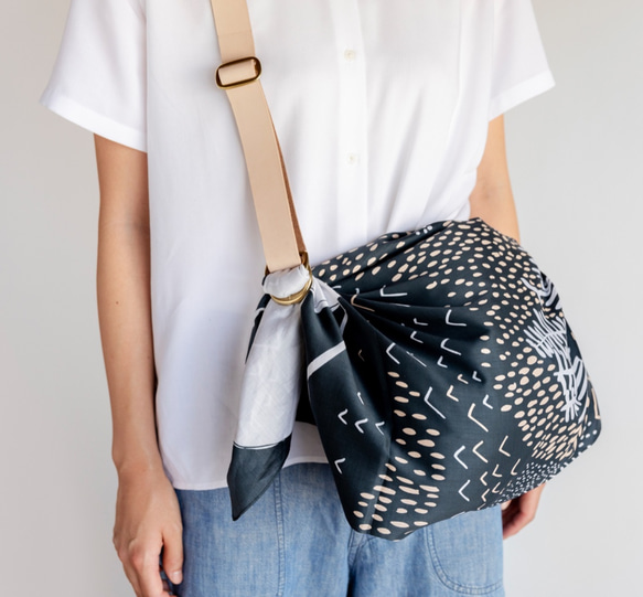 長さ調節可能レザーストラップ（タン） 2枚目の画像