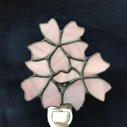ステンドグラス桜のフットランプ 2枚目の画像