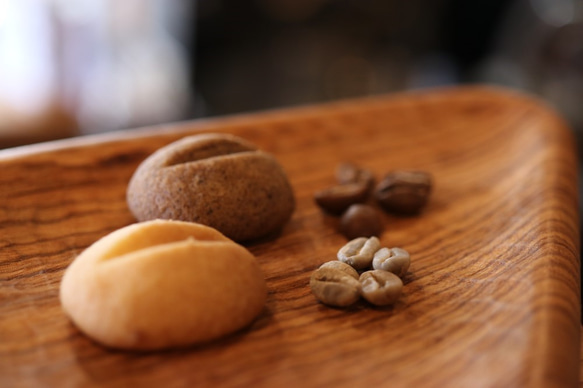 コーヒー豆の形の珈琲クッキー 2枚目の画像