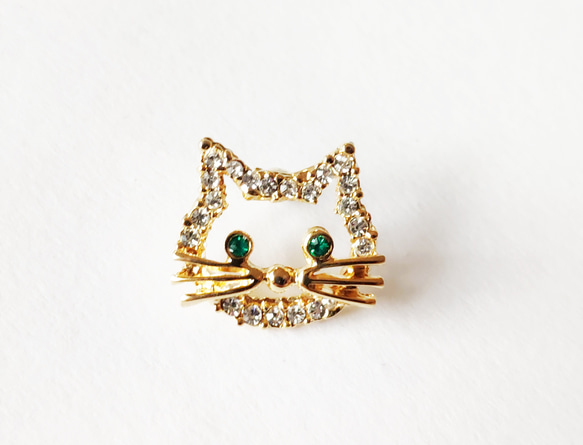 【ビンテージ  　ラインスト―ン　可愛いネコ　猫　の  小さい　ピンブローチ】 4枚目の画像