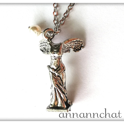 ニケ 勝利の女神（アメリカ製） swarovski パール付き ルーブル びじゅ