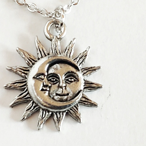 月と太陽の ネックレス】アメリカ製 シルバー ネックレス・ペンダント