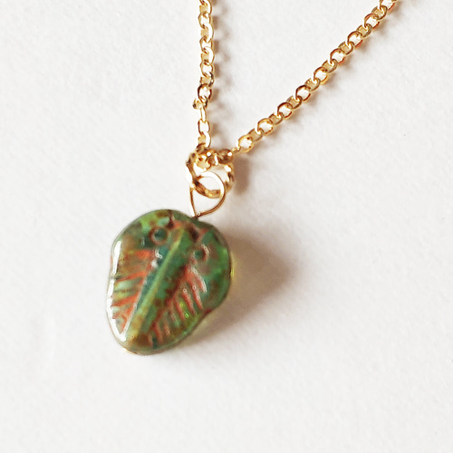 チェコ製 アンモナイト 化石 ターコイズグリーン チェコガラス