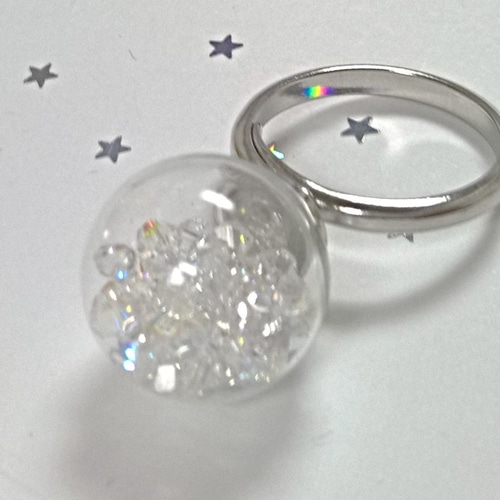 ガラスドームの スワロフスキー クリスタルオーロラ リング