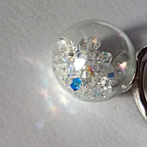 ガラスドームの スワロフスキー クリスタルオーロラ リング