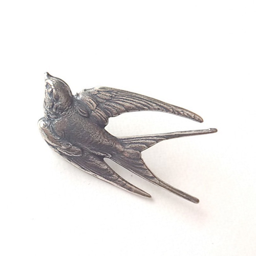 ツバメ flying swallow （アメリカ製 大きい44m） ピンブローチ