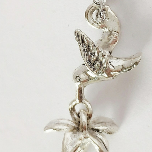 ハチドリ（鳥）のネックレス】はちどり ネックレス・ペンダント