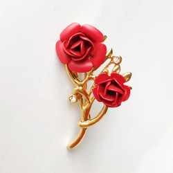 【ヴィンテージ　赤い薔薇（バラ）　ラインストーン　　ブローチ】母の日　４３ｍｍ　薔薇好きな方へ 5枚目の画像