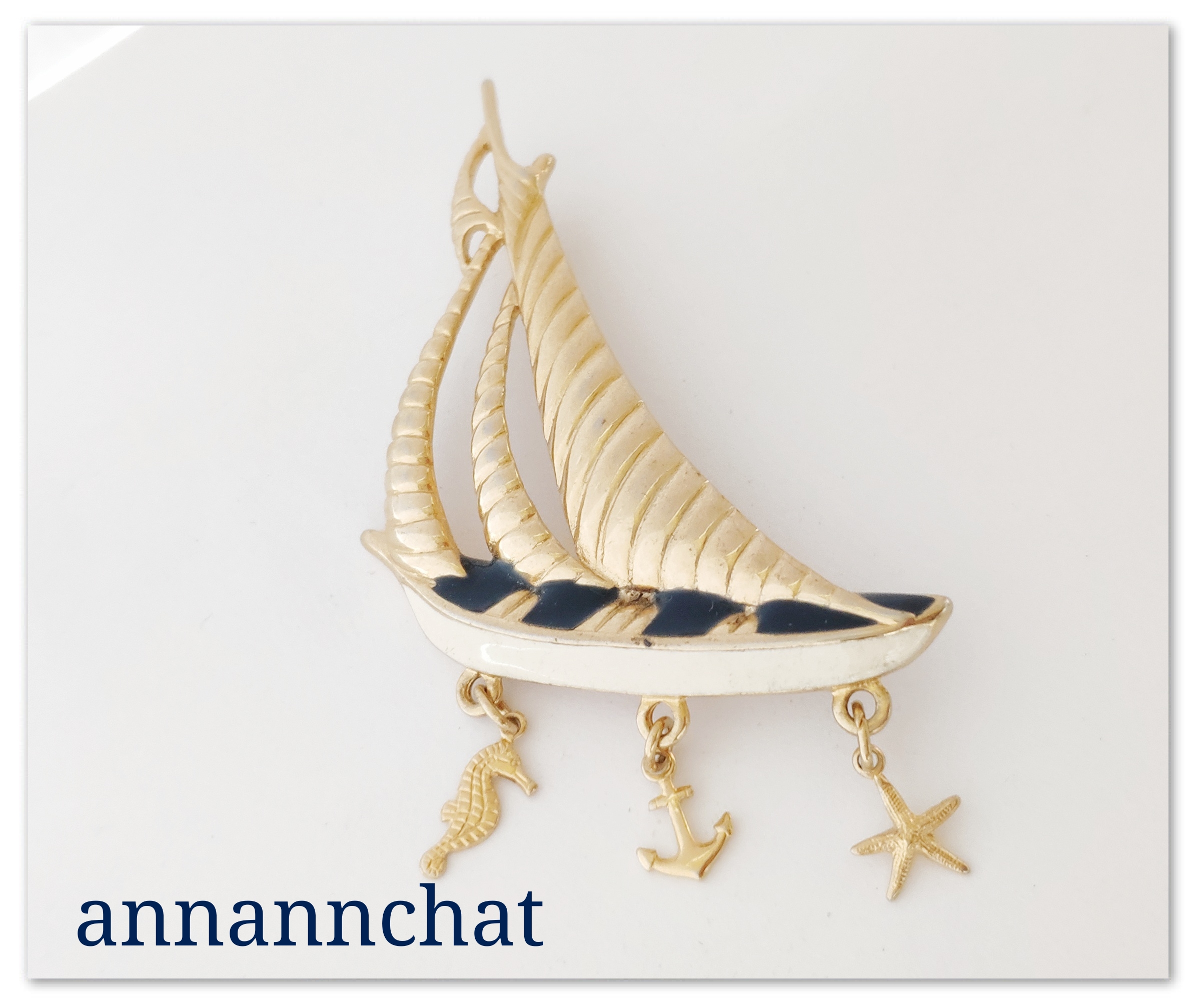 【帆船(ヨット）エナメル　ビンテージ　ブローチ】男性にも　夏　海　ヨット