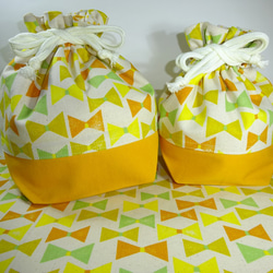 　ラストワン　入園入学３点セット　黄色リボンの弁当袋　コップ袋巾着　ランチマット 1枚目の画像