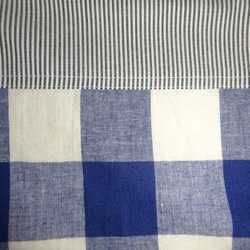 【ラストワン】ナチュラルなグレーストライプ＆ネイビーマス目大きなブロックチェックの巾着　　約34㎝×横：約32㎝ 4枚目の画像