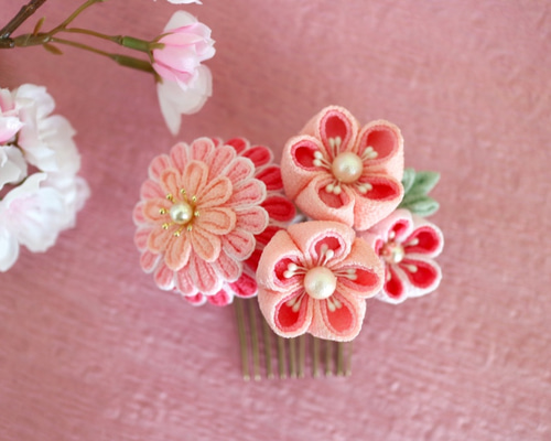 ちりめんつまみ細工のかんざし*春色の花の髪飾り かんざし