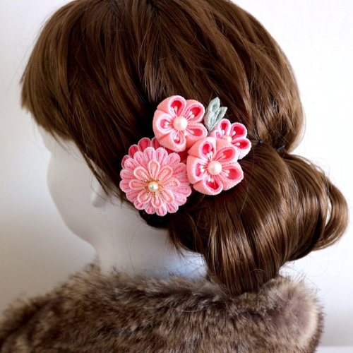 ちりめんつまみ細工のかんざし*春色の花の髪飾り かんざし つまみ細工