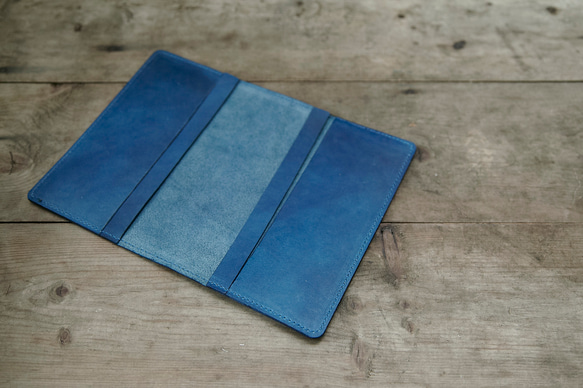 藍染め革ブックカバー（丸角） 4枚目の画像