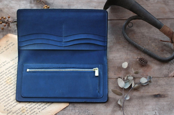 特別オーダー品・藍染革[migaki] 薄型長財布（右チャック