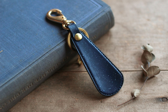 藍染皮革[migaki]鑰匙扣鞋拔子[多] 第3張的照片