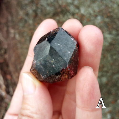 お選びください◇特大ガーネット原石1点 天然石 HAYSTONE 通販