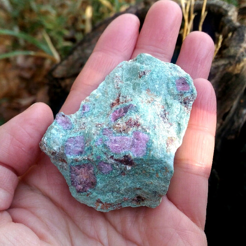 彩り石◇ルビーインフックサイト原石 天然石 HAYSTONE 通販