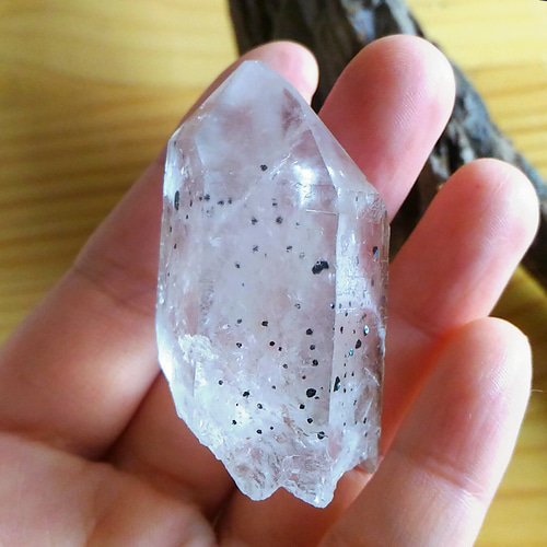 大きめ虹◇ヘマタイトインクォーツ◇原石 天然石 HAYSTONE 通販