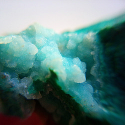 水色◇ジェムシリカ原石30x23x14mm 天然石 HAYSTONE 通販 8211334