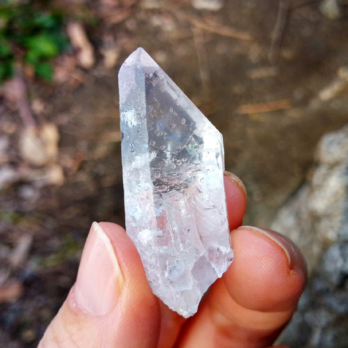 虹エッチング◇ブラジル産水晶41mm 天然石 HAYSTONE 通販 8242010