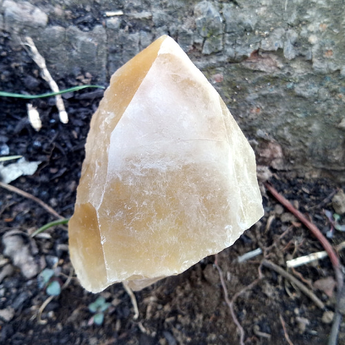 美形ゴールデン◇ザギマウンテンクォーツ原石51.5g 天然石