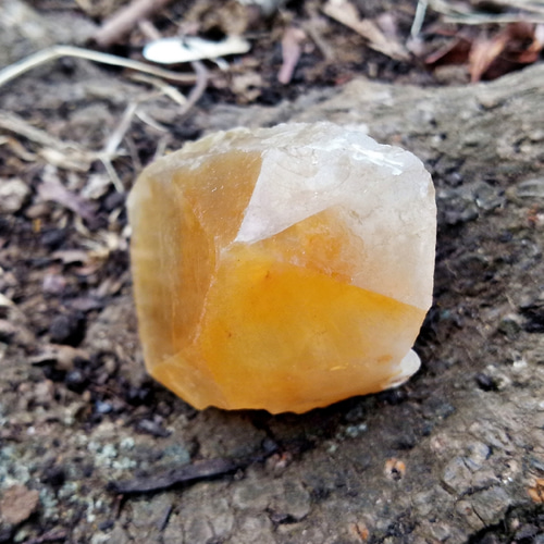 ザギ水晶　ザギマウンテンクォーツ　301g ザギ水晶 ザギマウンテンクォーツ 301g