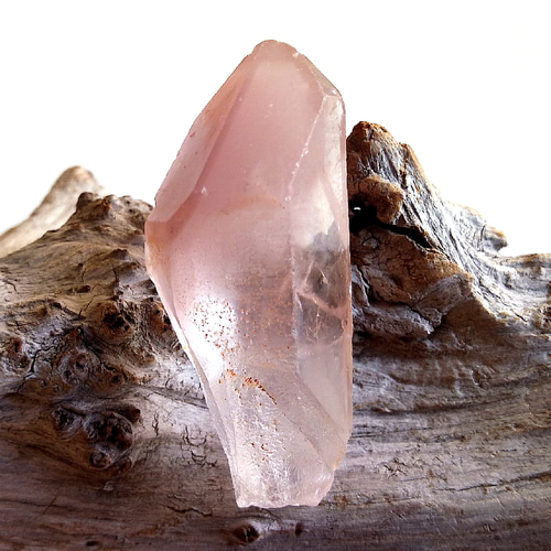 リチウムクォーツ(ピンク)単結晶 リチウムクォーツ(ピンク)単結晶 ピンクリチウムクォーツA