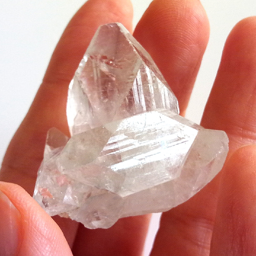アポフィライト原石 アポフィライト 原石 | 原石 | Crystals by Purely