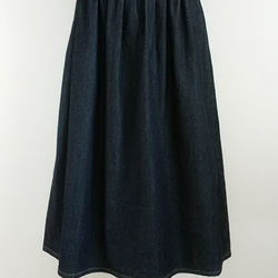 デニムシンプルなインディゴブルーのスカート 4枚目の画像