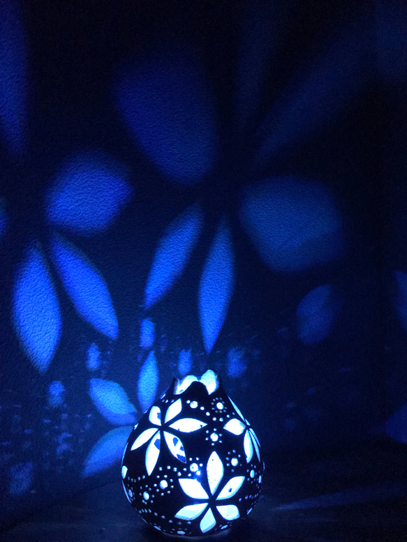ひょうたんランプくちなしの花モチーフ 4枚目の画像
