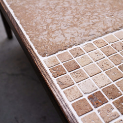 天然石モザイクとタモ材のローテーブル【ラテ002】一点物 2枚目の画像