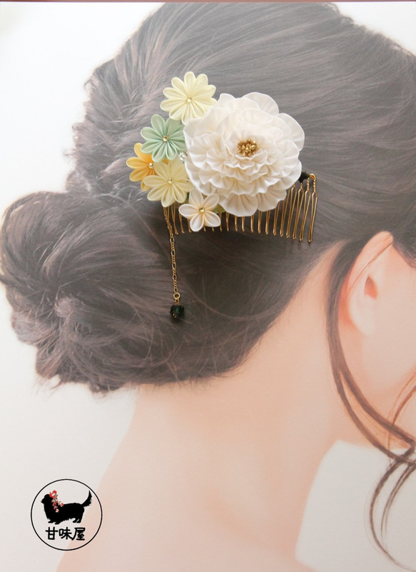 純白の大きなお花とレモンイエローの髪飾り 8枚目の画像