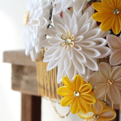 白菊ときいろいお花のコーム 3枚目の画像