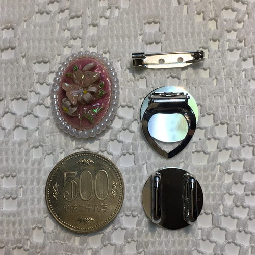 NO716 蝶カメオ風ブローチorスカーフ留めor帯留め ブローチ KYASARIN55 