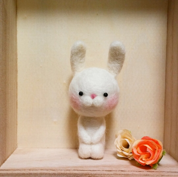 羊毛フェルト　うさうさ様 ☆うさぎ羊毛フェルト【まめうさ】うたっちフロスティ23--3