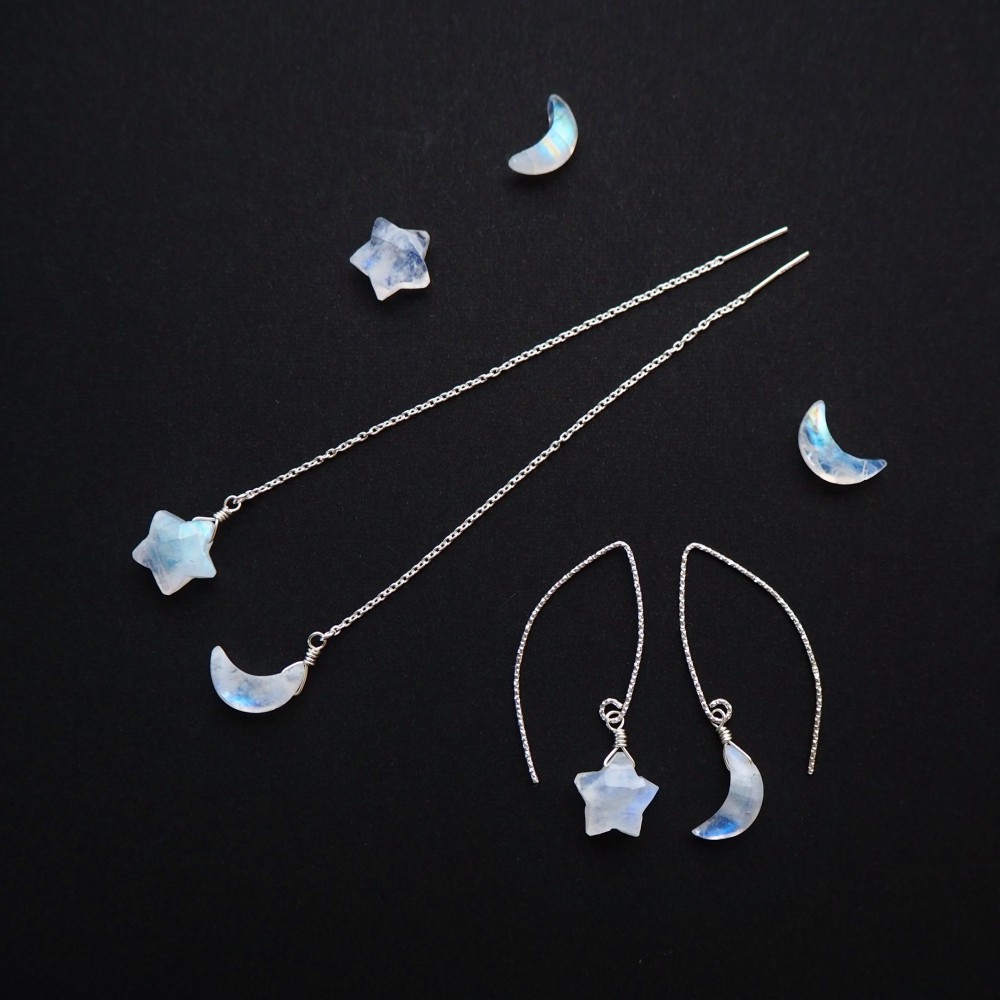 月×星ピアス　レインボームーンストン(シルバー925)