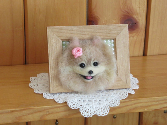 ポメラニアン　犬　フレーム　羊毛フェルト 2枚目の画像