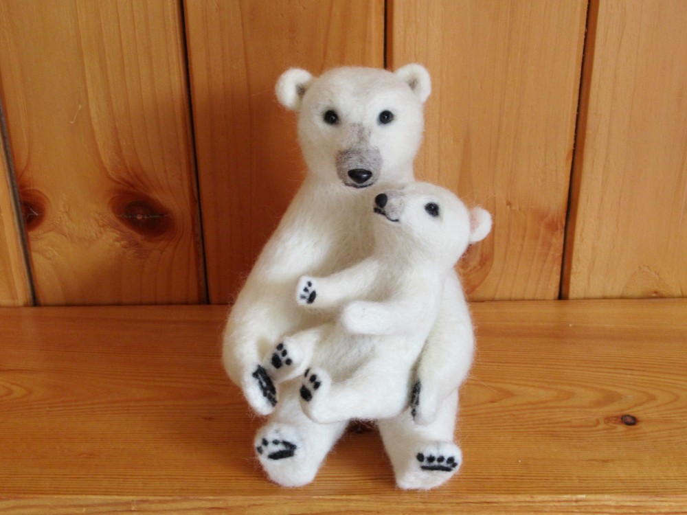 しろくまの親子　大きめ15ｃｍ　羊毛フェルト 8,880円
