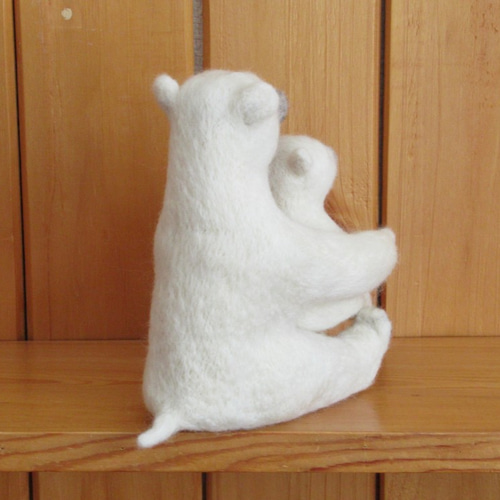 くまカーしろくまちゃん 羊毛フェルト 羊毛フェルト シロクマさん その